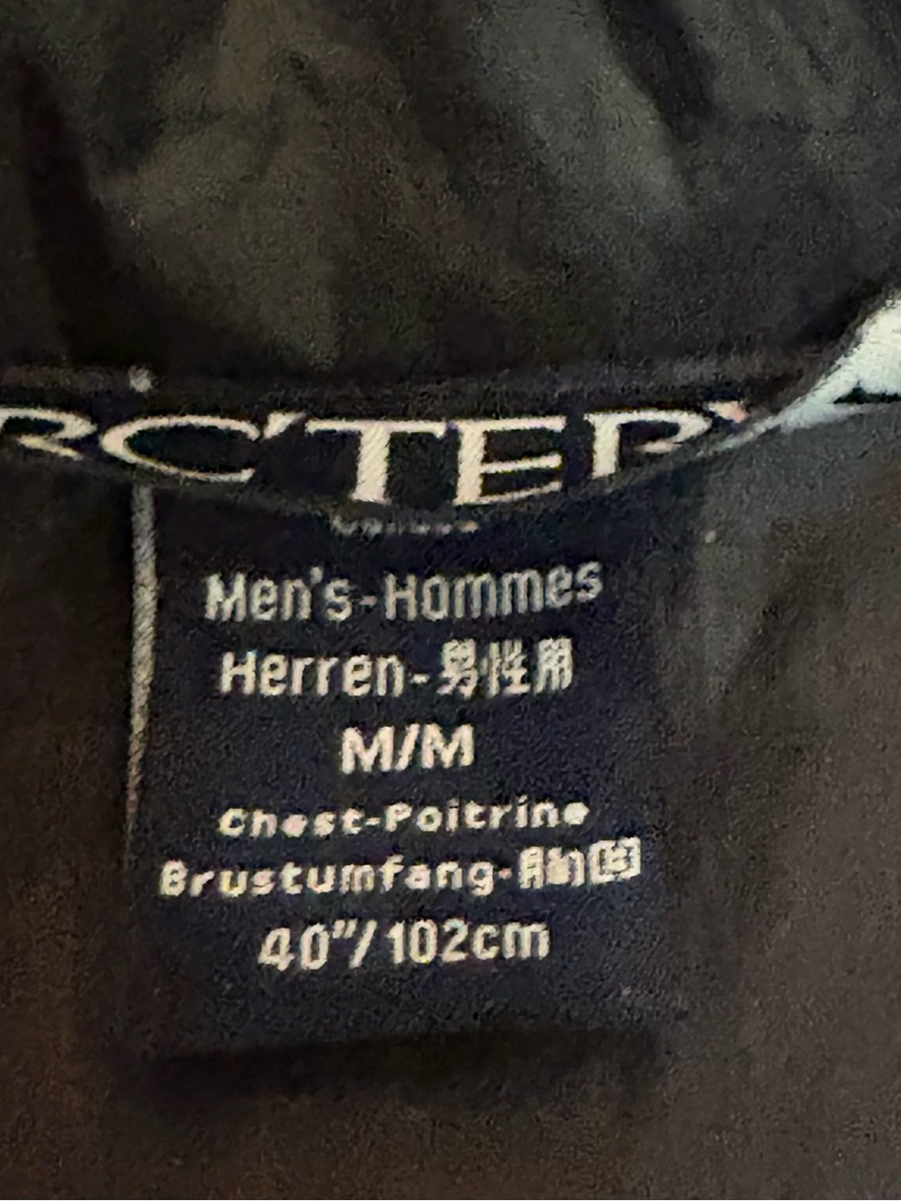 • Arc'teryx MACAI-GORE-TEX Shell Jacket • - Picture 4 of 12
